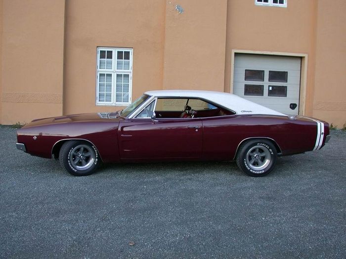 68 charger 1.jpg