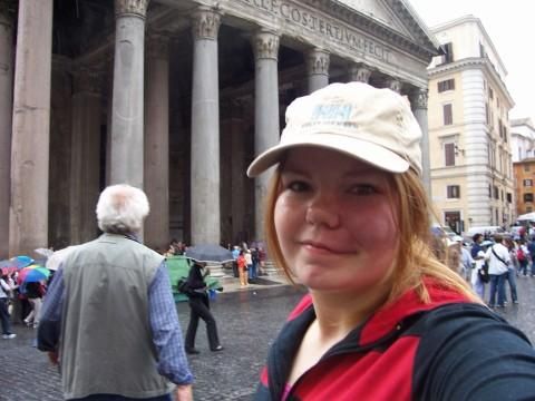 Una at the Pantheon