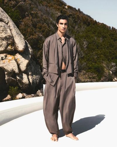 Giorgio-Armani-Mare-Spring-Summer-2025-003