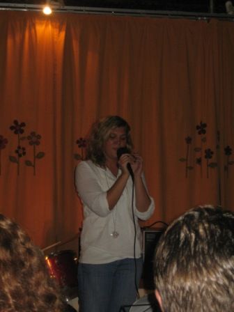 Anne Hjrdis singing. Just wonderful!