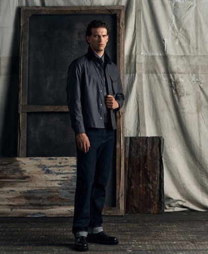 Belstaff-Pioneers-in-Waxed-Cotton-Campaign-2025-004