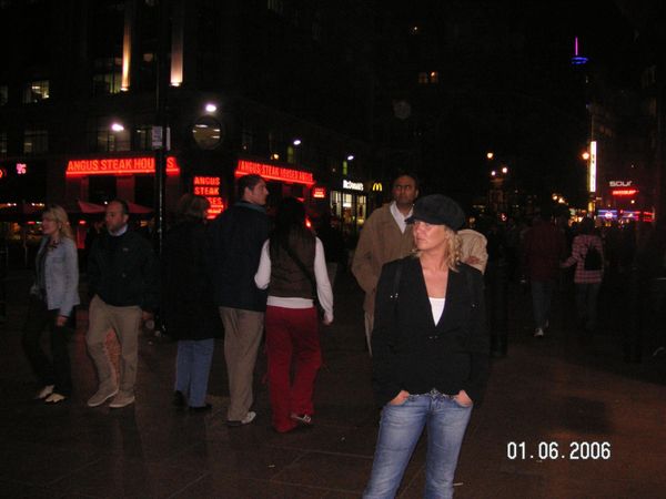 London 2006