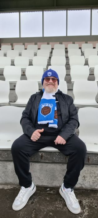 Guunnlaugur H Halldrsson