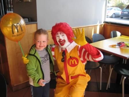 Emil me Ronald McDonalds
