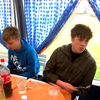 Aron og Andri bíða eftir hammaranum