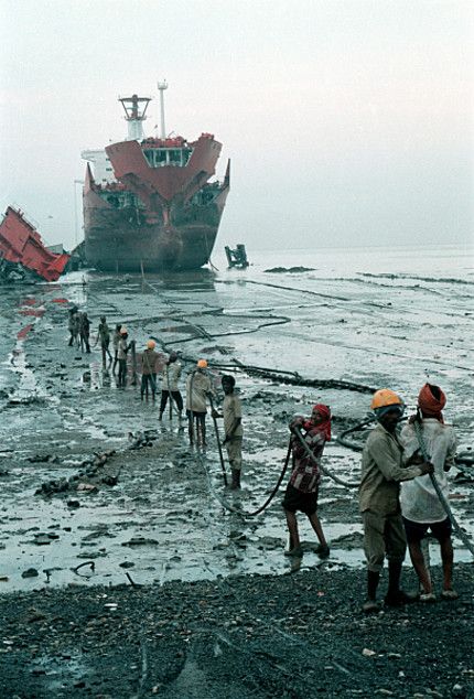 ship being scrapped at alang s