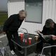 Kíkt í blöðin og fengið sér hátíðarkaffi við söluskálann