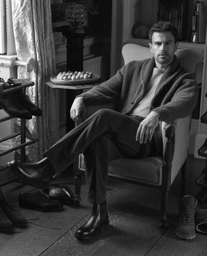 Theo-James-Churchs-Fall-Winter-2025-Campaign-003