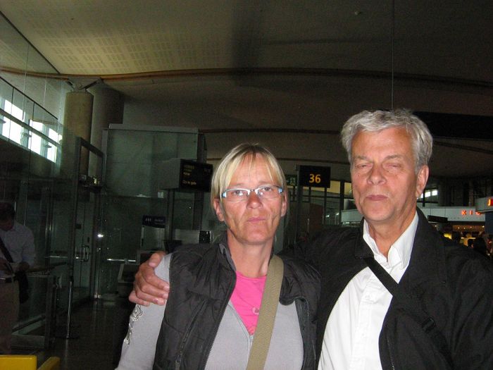 Pabbi og Maja a Gardermoen a leid til Nice