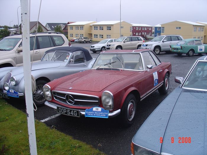 Mercedes  280  1968   30