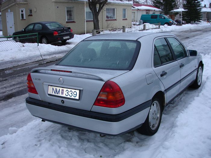 Benz  W 202  C 250 019