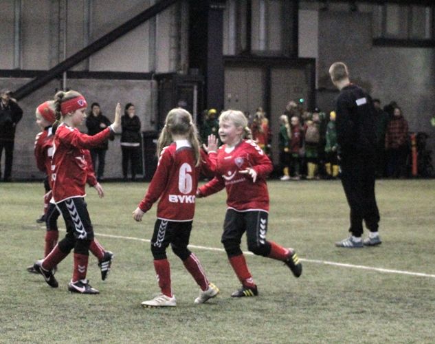 6fl Breiablik4   Valur 2 00010