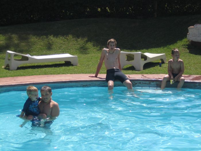 The boys in the swimmingpool