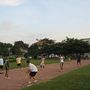 Fólk að leik í Phnom Penh