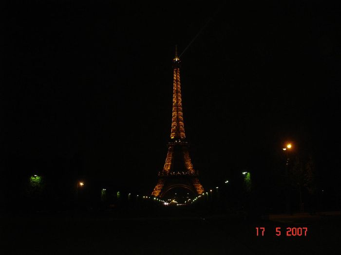 Eiffel turnin a kvldlagi