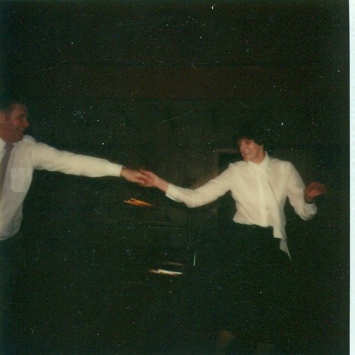 Tta og Emil a dansa  75 ra afmli mmu