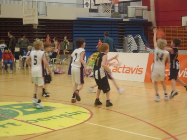 2 leikur (10 ra)