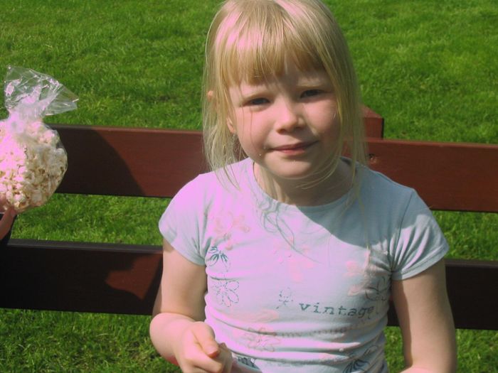 Katla ng me poppi sitt