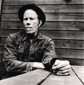 c_documents_and_settings_hoskuldur_my_documents_my_pictures_tom_waits.jpg
