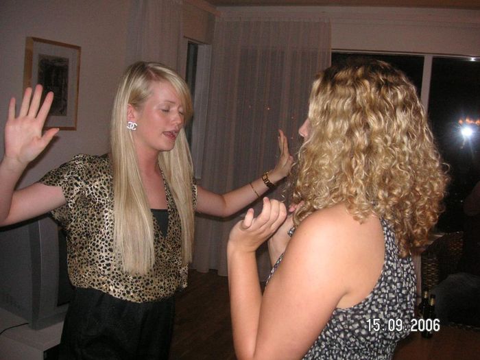 fyrirparty hja sigyn 25.jpg
