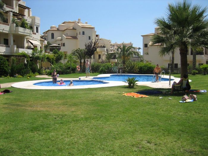img 2014.jpg