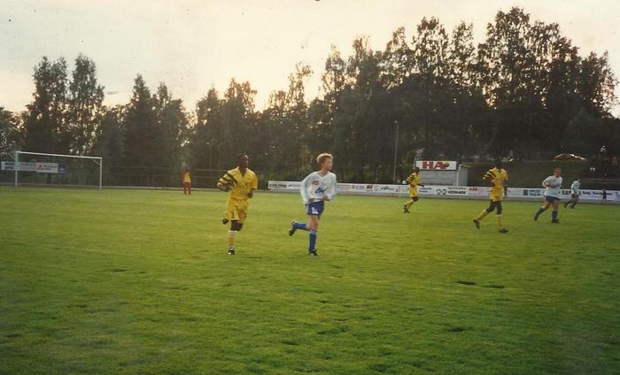 pic5 Victor playing football in Norway