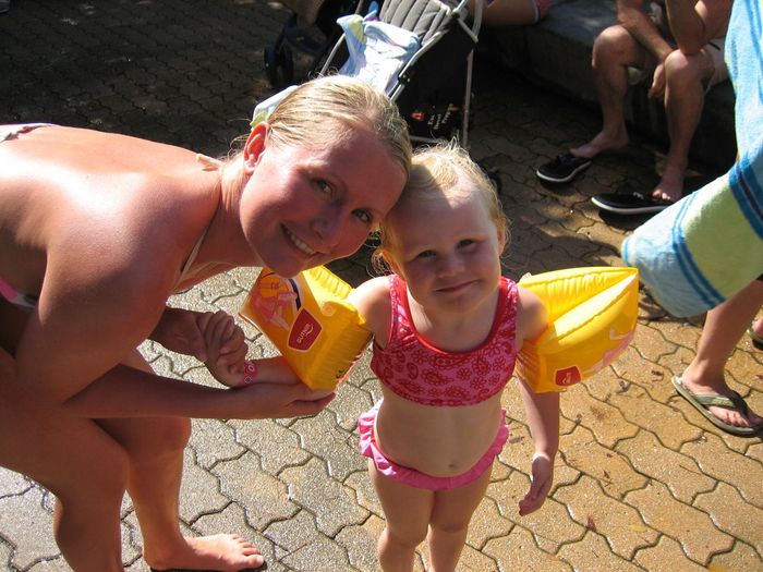 img 1980.jpg