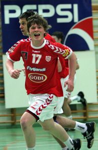 Tvíhöfði gegn FH