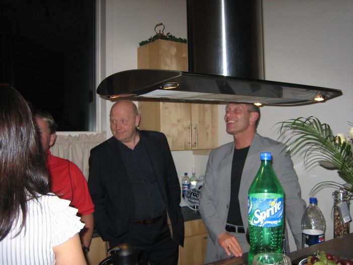 Raggi B og var  stui