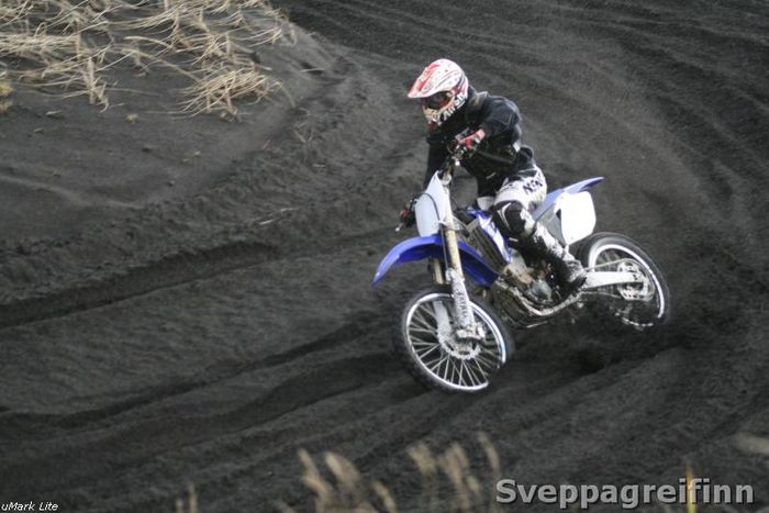 Slvi a prfa Yamaha YZ250F