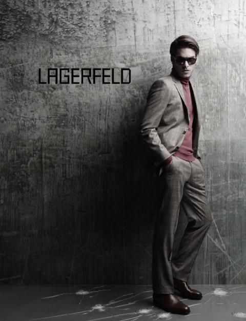 Jon Kortajarena - Karl Lagerfeld - Fall 2010 - 2