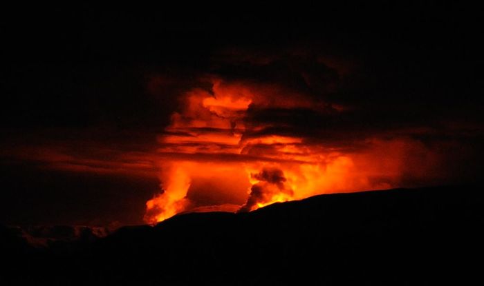 2010 volcano eyjafjalla ivarpalsson.jpg