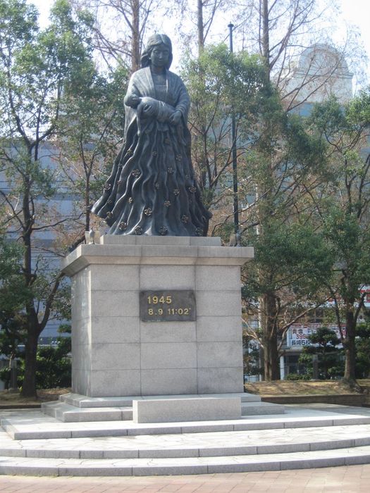 Arasin a Nagasaki var gerd 9. agust 1945 kl 11.02