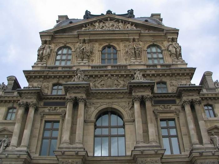 Louvre