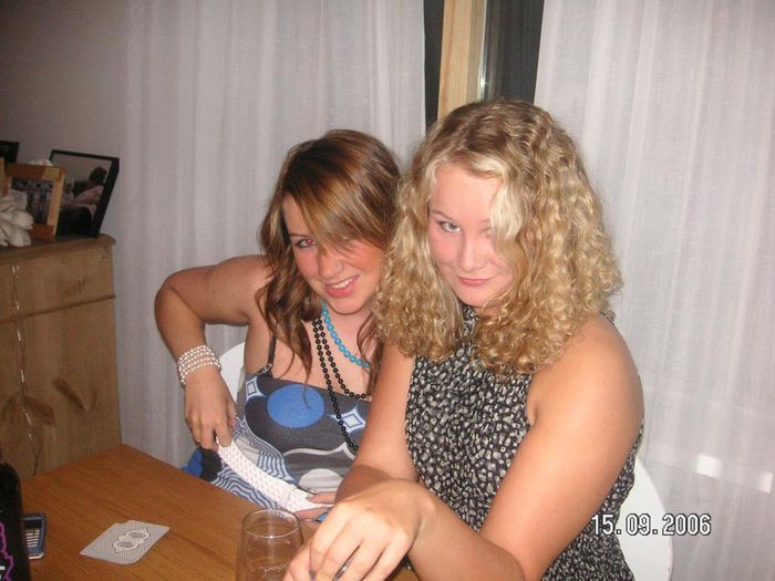 fyrirparty hja sigyn 2.jpg