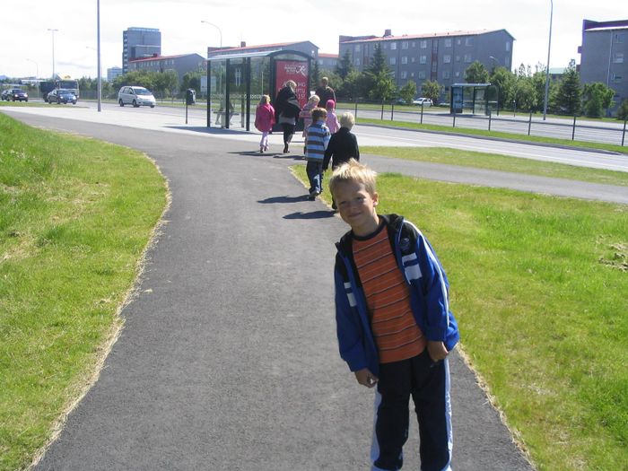 Vi tkum strt