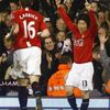 Park Ji sung fagnar ásamt Michael Carrick eftir að hafa skoraði 4 markið gegn Fulham.