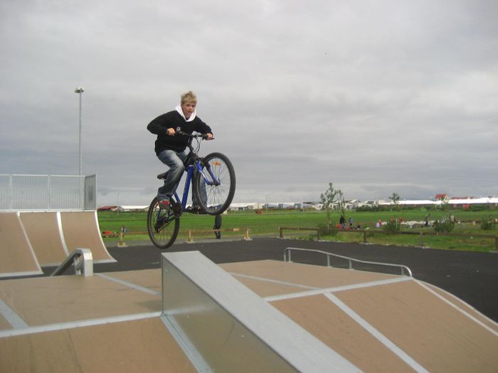 skatepark og ji 057