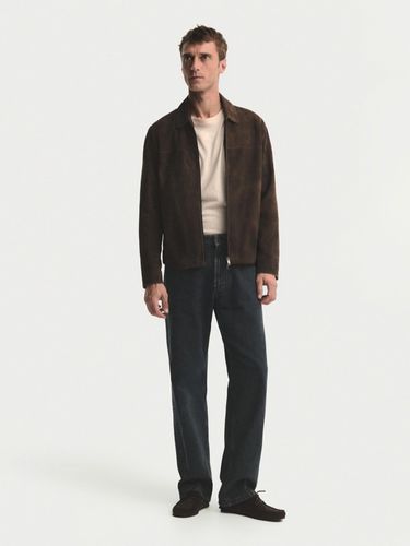 Clement-Chabernaud-2025-Massimo-Dutti-011