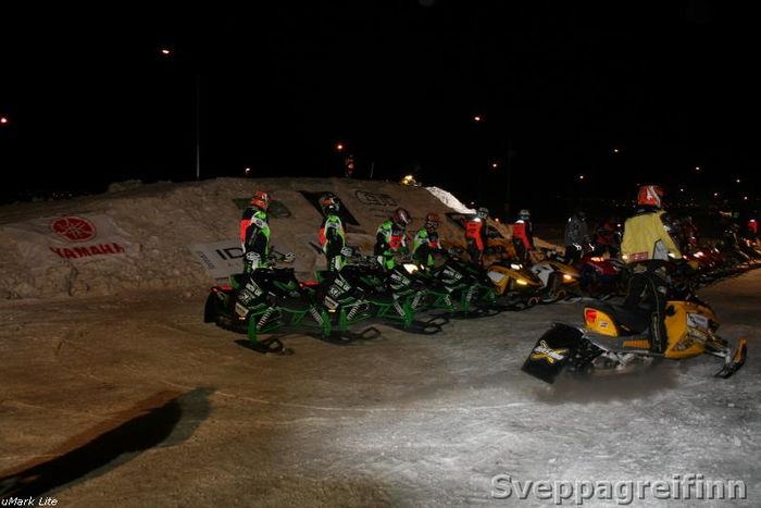 arna m sj Arctic Cat lii