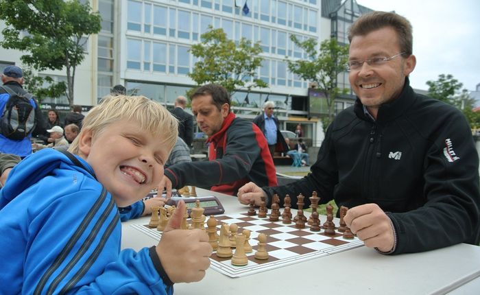 Vignir Vatnar var ktur fyrir skkina gegn Pli rhallssyni og var enn ktari a henni lokinni!