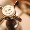 wash clothes with cold water