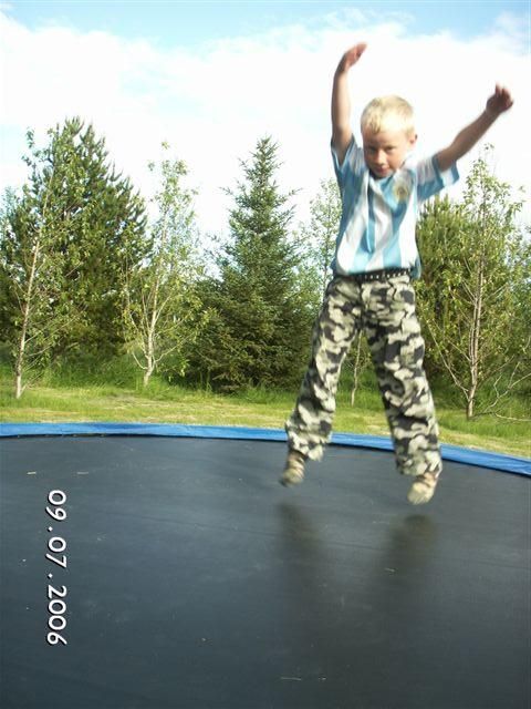 Einar hoppar