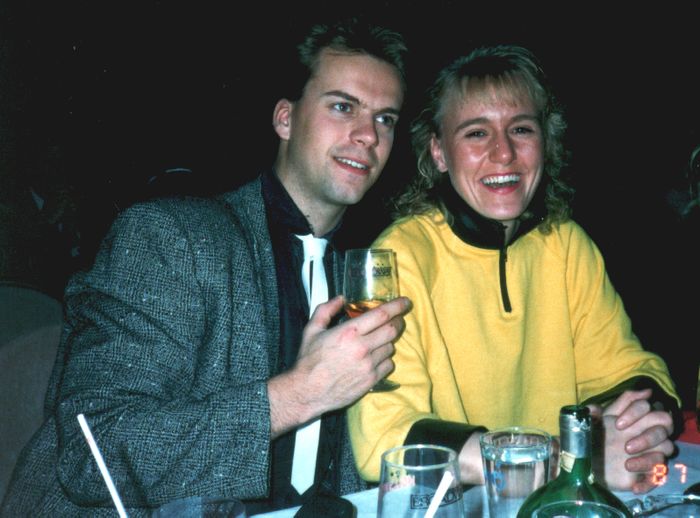 1987