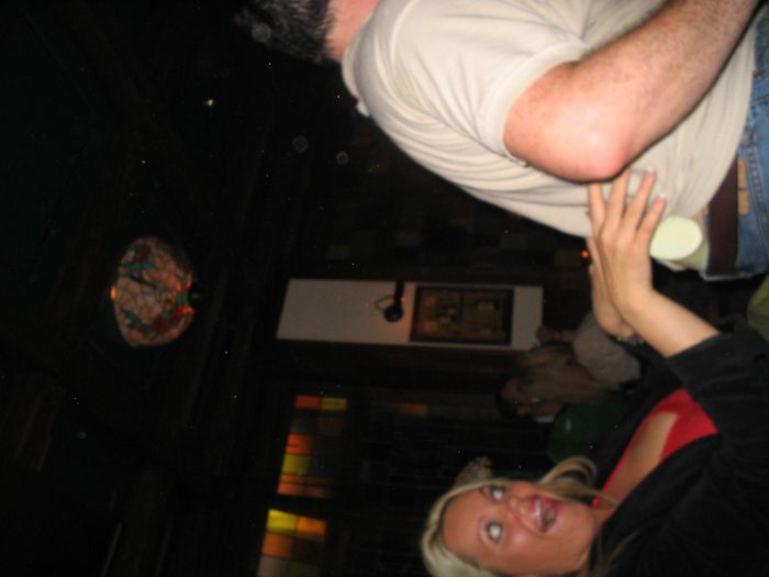 Give it to me baby aha aha....