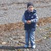 Daníel Hugi virðir vitann flotta fyrir sér