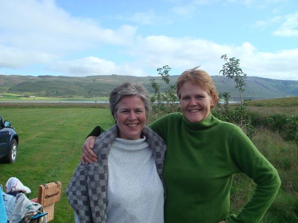 upphalds frnkurnar Gurn og Edda