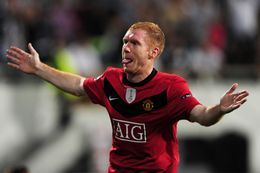 Paul Scholes fagnar marki