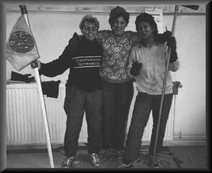 1982