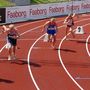 Startað í 800m
